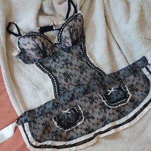 VS Black Lace Apron Tedd